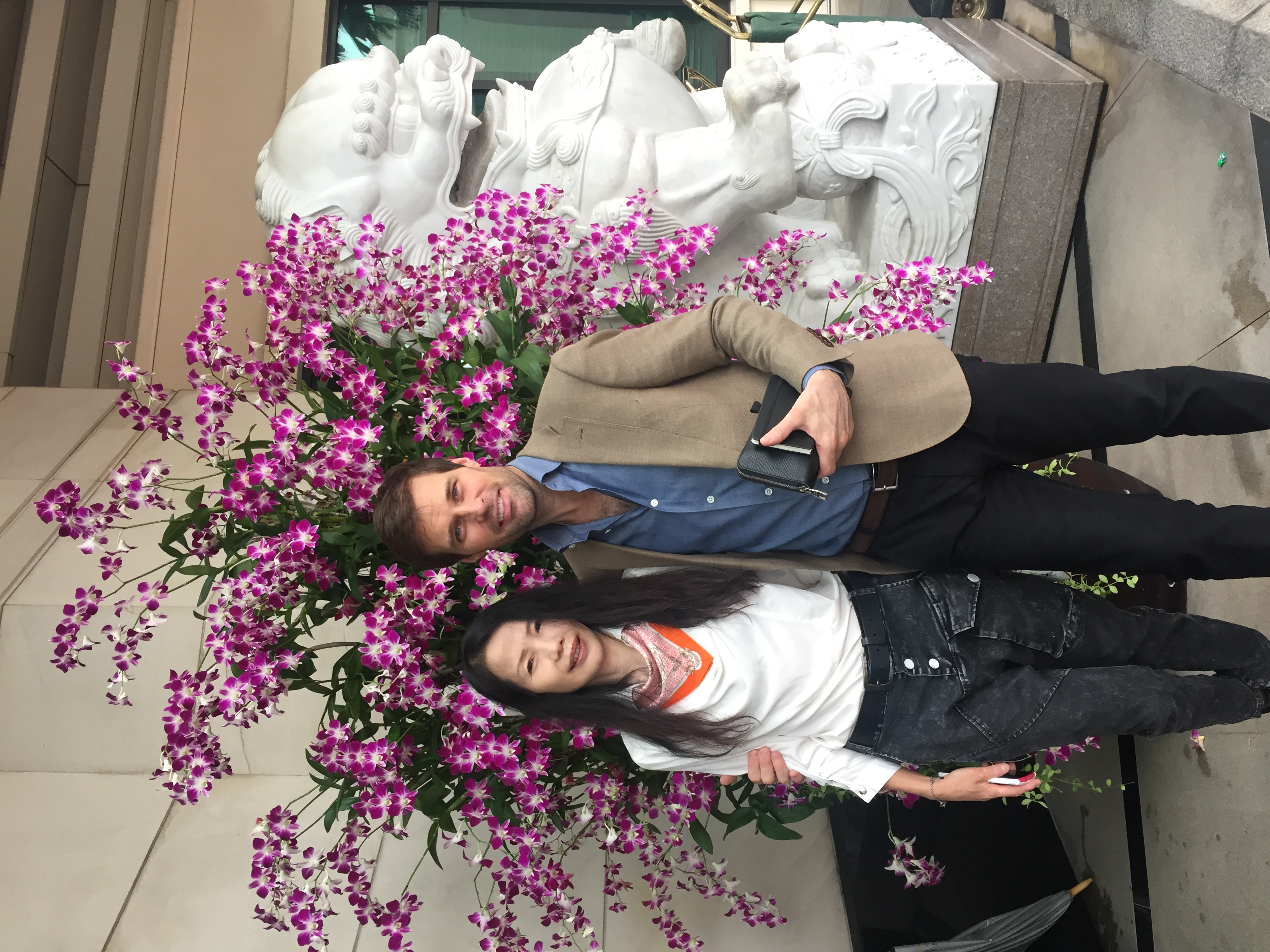FeiYi with family